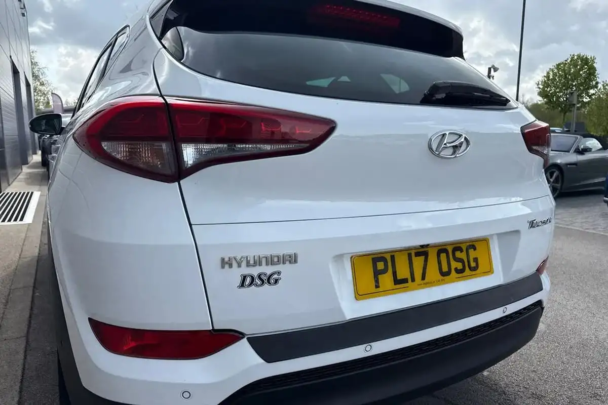 2017-hyundai-tucson-17crdi-blue-drive-premium-se-big-6