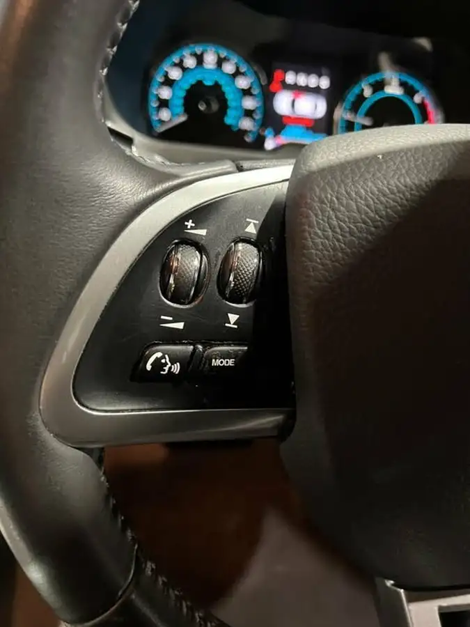 2013-jaguar-xf-22td-sport-200ps-ss-saloon-4d-auto-big-16