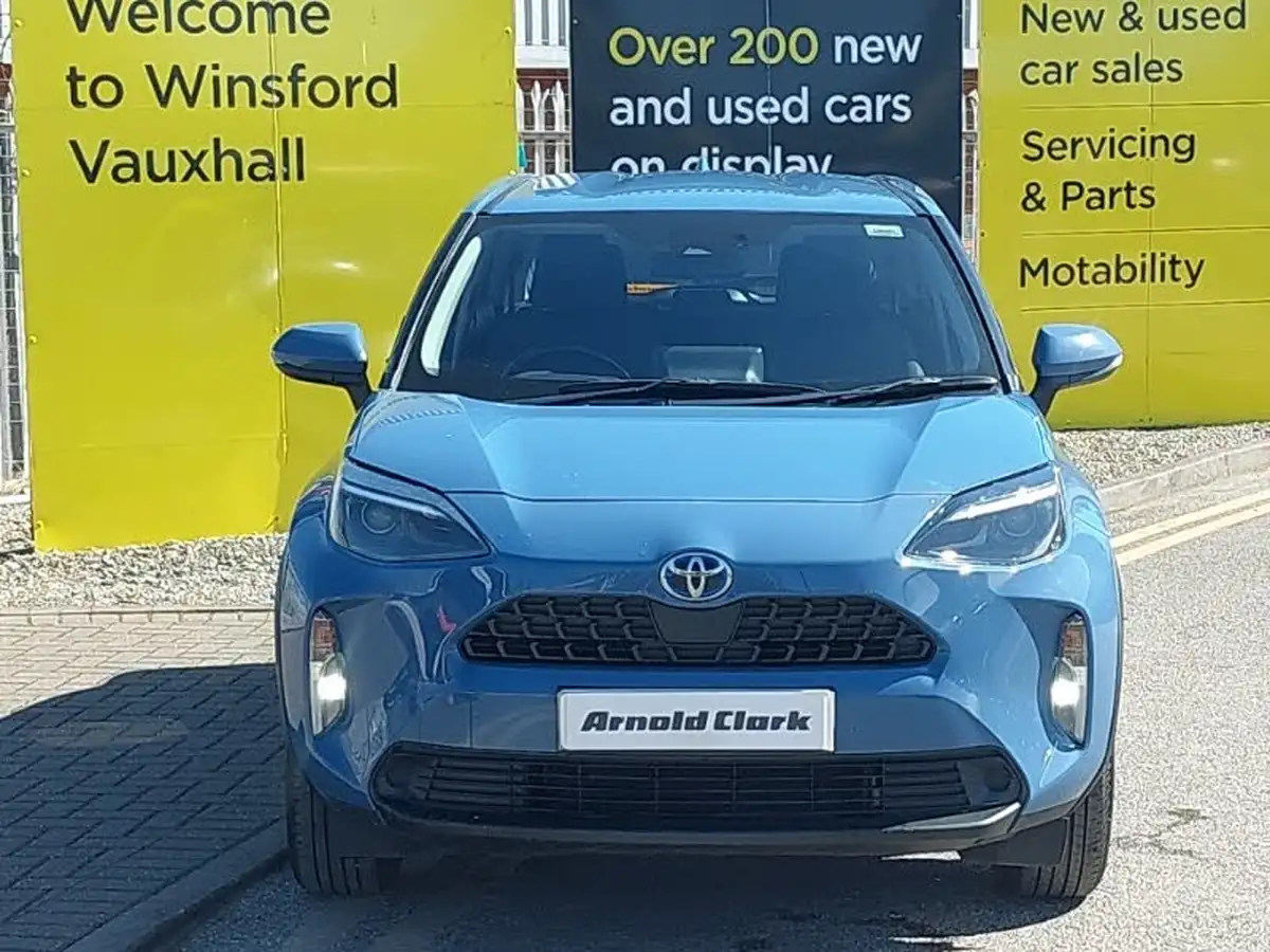 2022-toyota-yaris-cross-15-vvt-i-icon-big-11