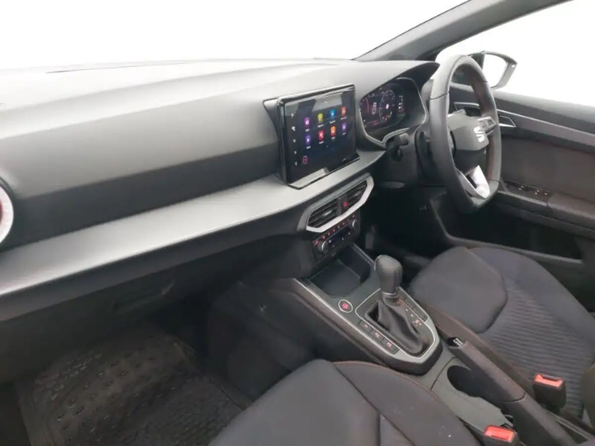 2024-seat-ibiza-10-tsi-anniversary-limited-edition-115ps-dsg-big-4