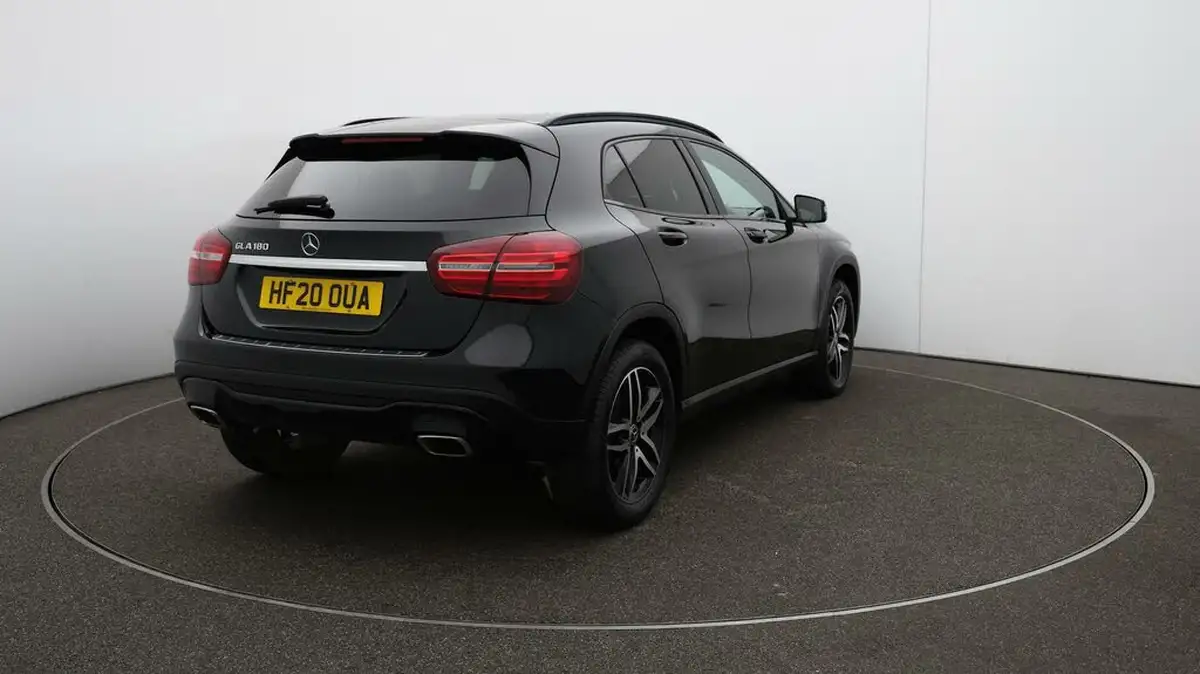 2020-mercedes-benz-gla-class-16-gla-180-urban-edition-ss-7g-dct-big-46