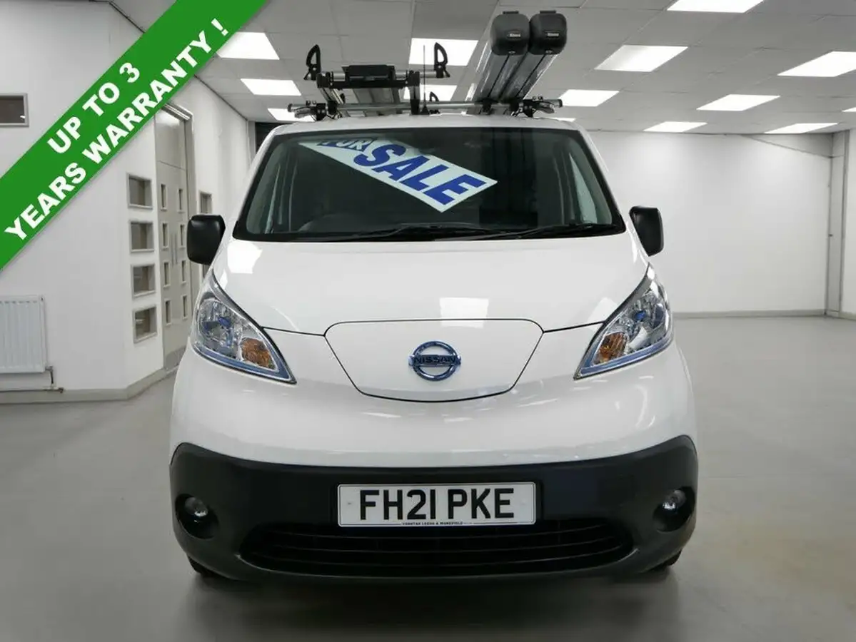 2021-nissan-env200-e-tekna-rapid-panel-van-big-7