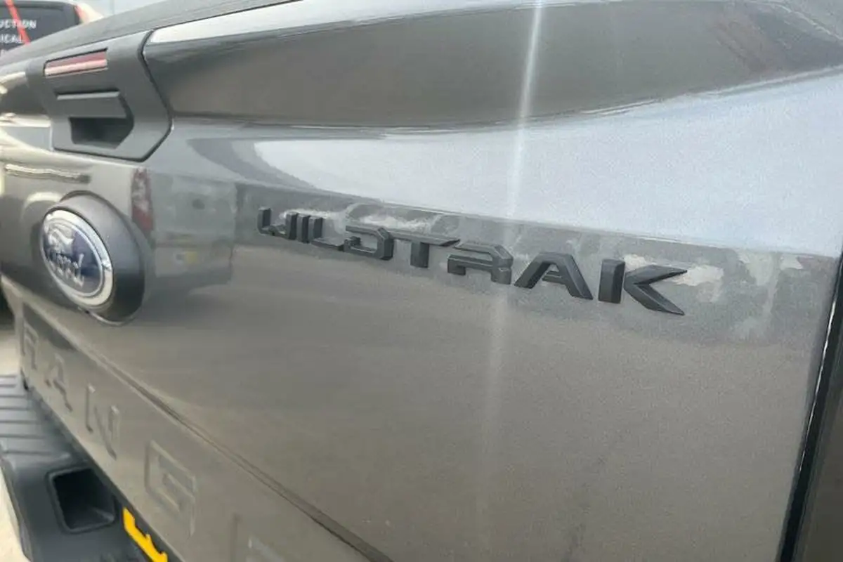 2023-ford-ranger-20-ecoblue-wildtrak-double-cab-big-18