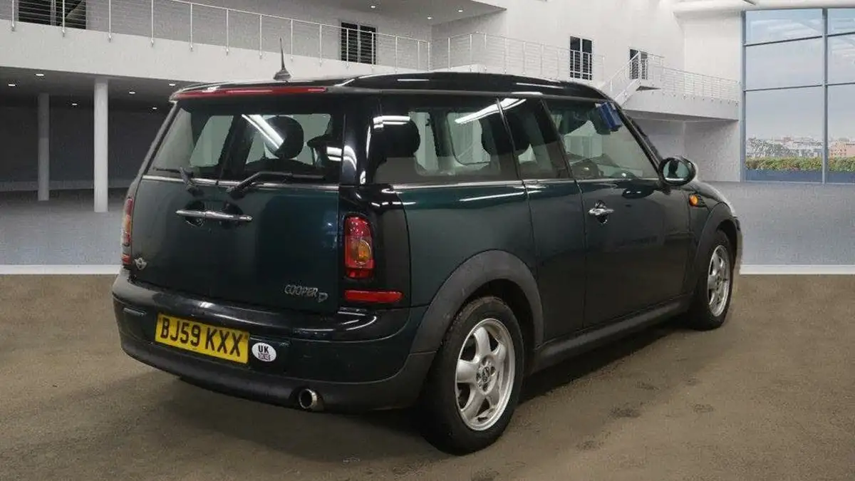 2009-mini-clubman-16td-cooper-d-110bhp-big-3