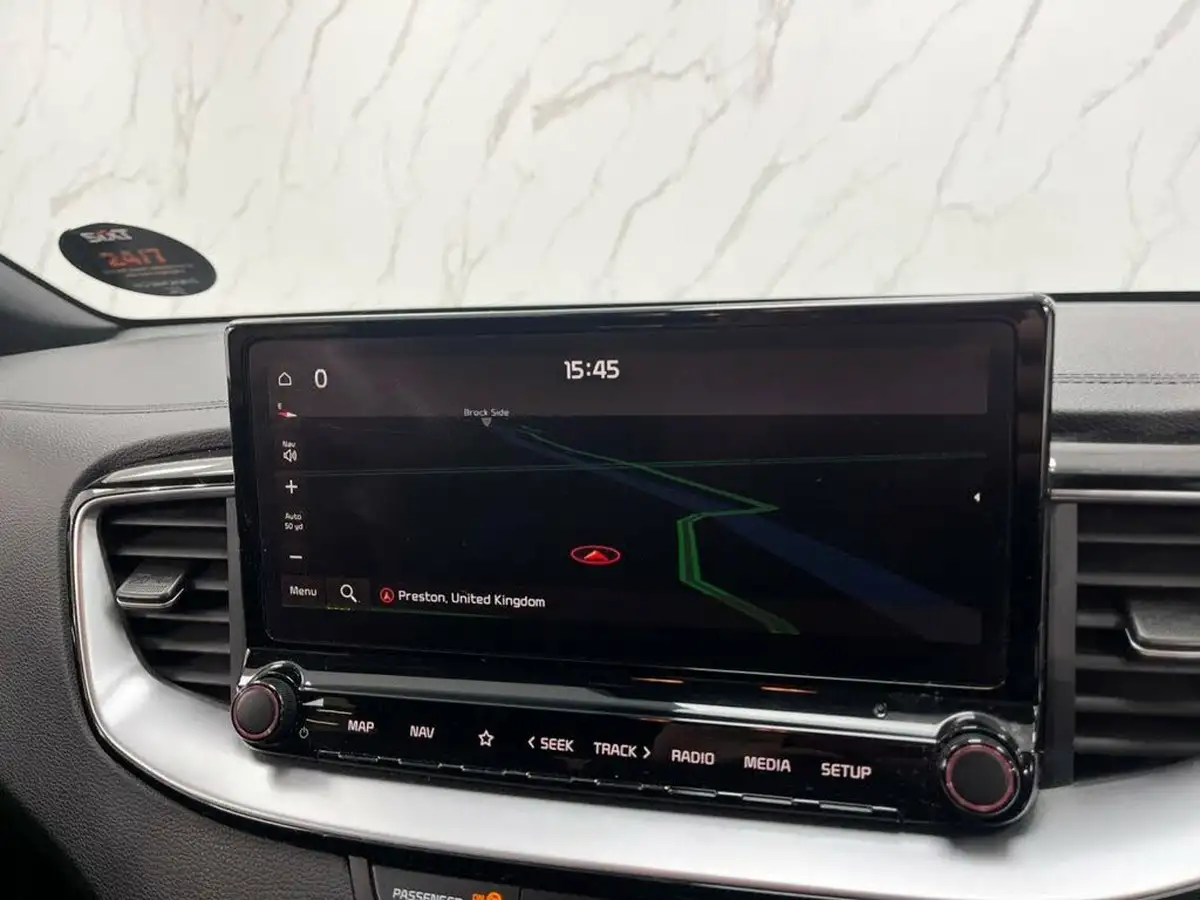 2022-kia-ceed-15-t-gdi-gt-line-big-19