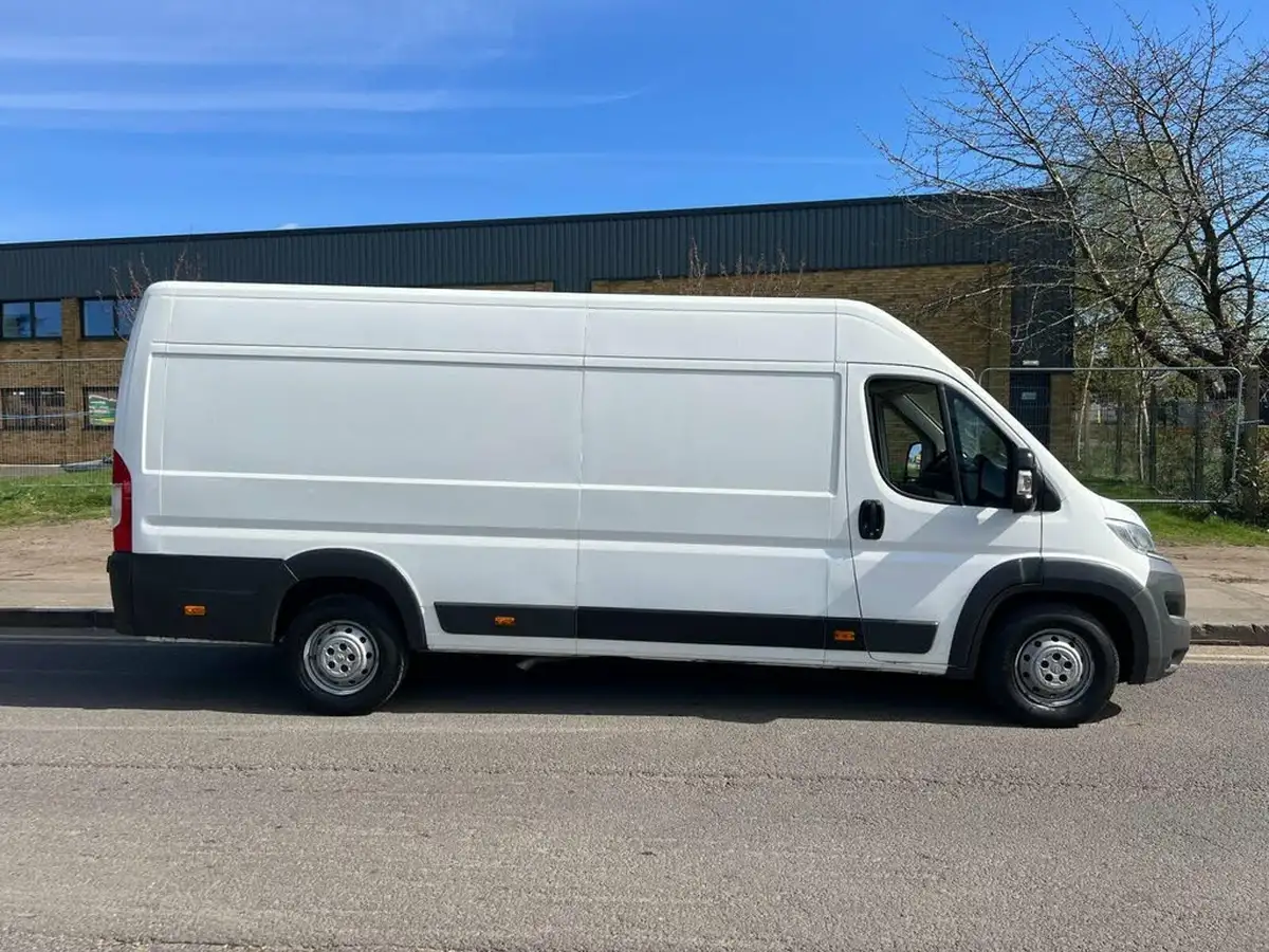2018-citroen-relay-20bluehdi-35-l4h2-enterprise-big-5