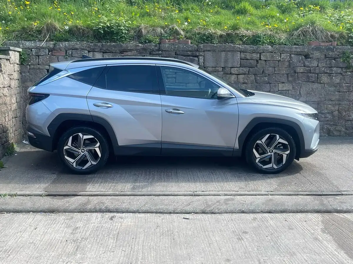 2024-hyundai-tucson-16-t-gdi-premium-230ps-hybrid-auto-big-4