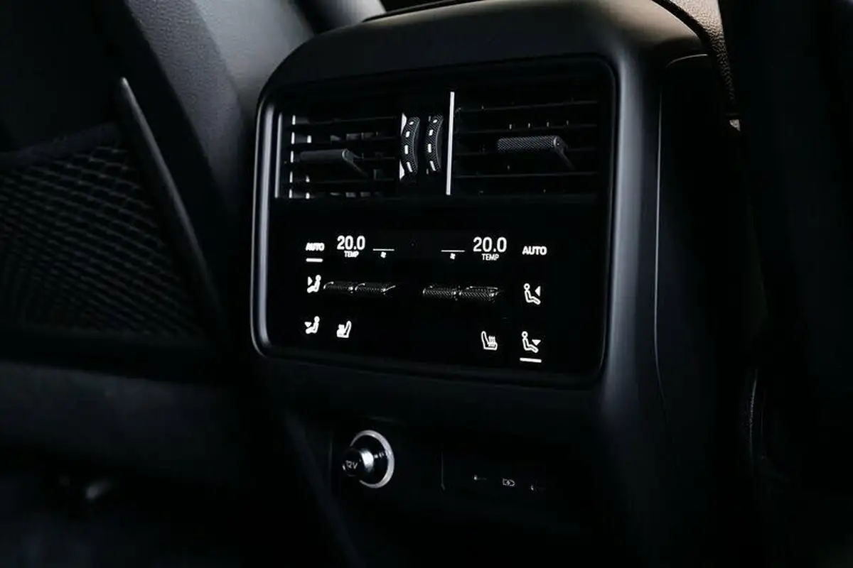 2024-porsche-cayenne-30-v6-s-e-hybrid-station-wagon-big-16