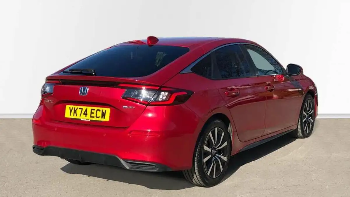 2024-honda-civic-20-i-mmd-elegance-big-11