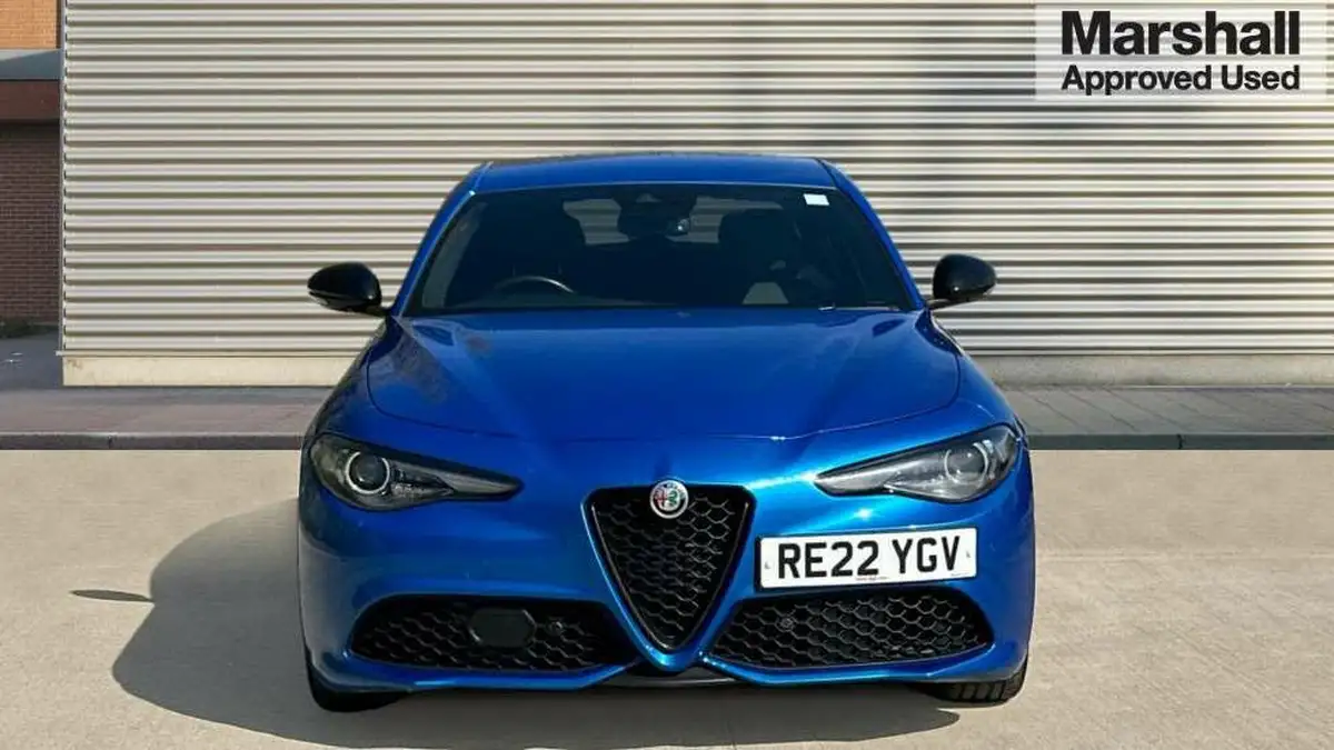 2022-alfa-romeo-giulia-20-veloce-big-7