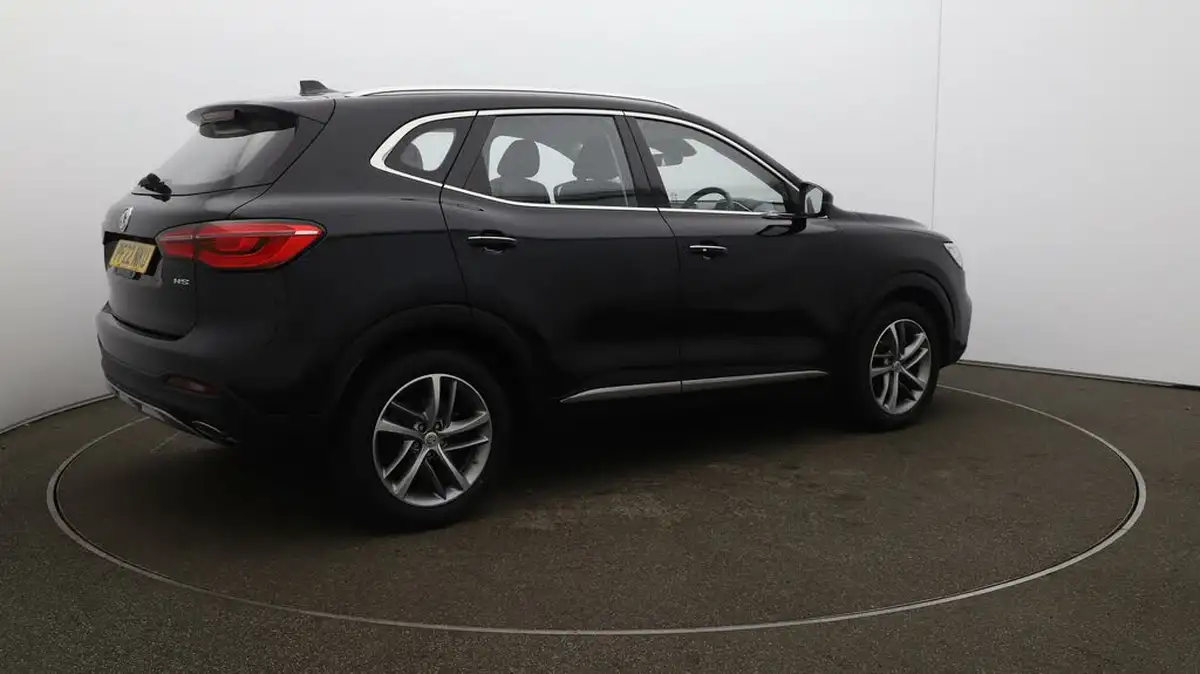 2022-mg-hs-15t-gdi-excite-162ps-big-45