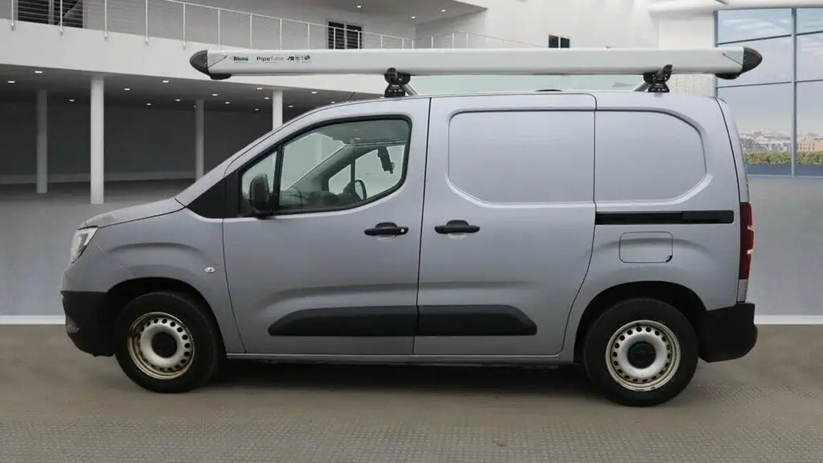2019-vauxhall-combo-16cdti-edition-2000-100pseu6-big-5