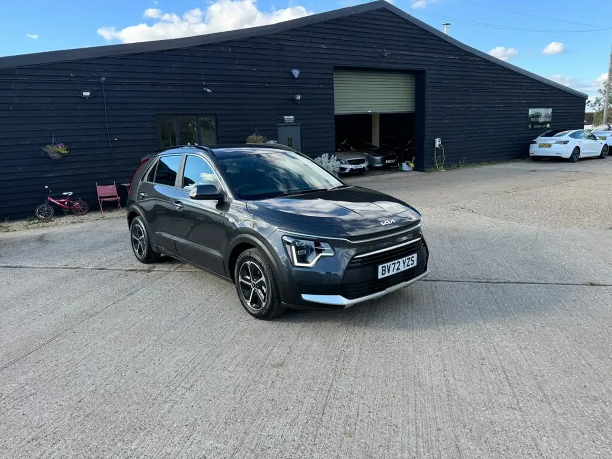 2022-kia-niro-16-gdi-139bhp-hev-132kwh-big-23