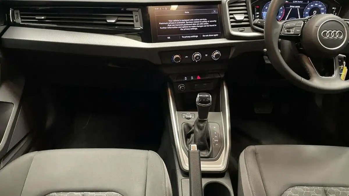 2024-audi-a1-10-25-tfsi-sport-s-tronic-big-15