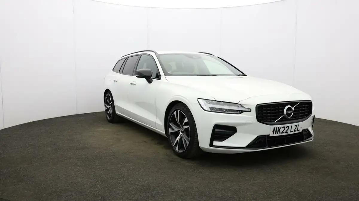2022-volvo-v60-20-b3-r-design-161bhp-big-40