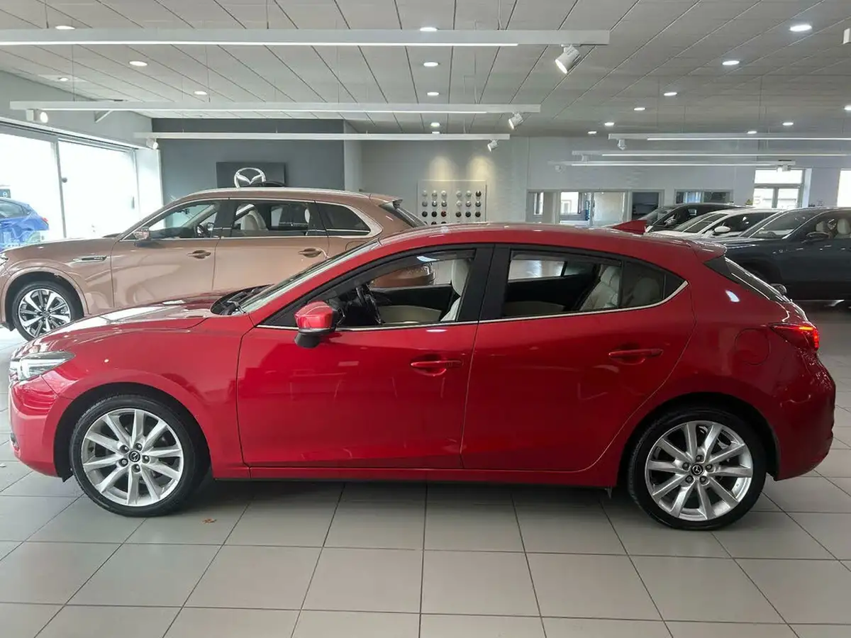 2018-mazda-mazda3-20-sport-nav-120ps-hatchback-5d-big-2
