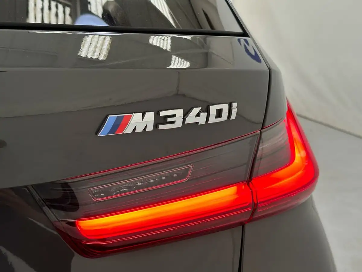 2023-bmw-3-series-30-m340i-xdrive-touring-5d-big-8