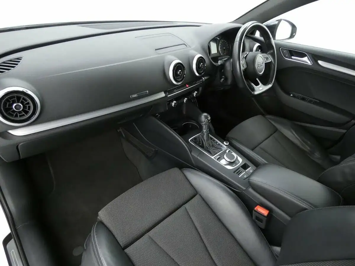 2018-audi-a3-15-tfsi-s-line-saloon-4d-tronic-big-18