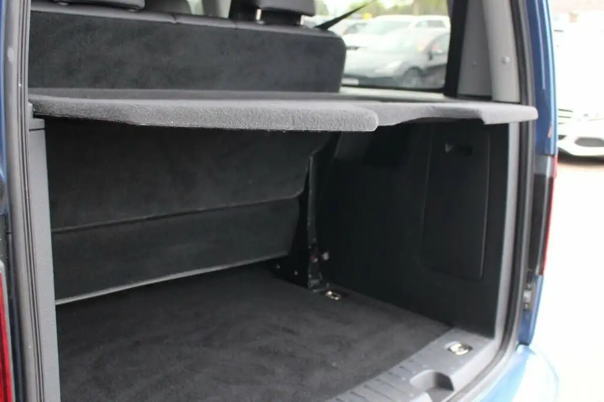 2020-volkswagen-caddy-maxi-life-20tdi-c20-102ps-big-10