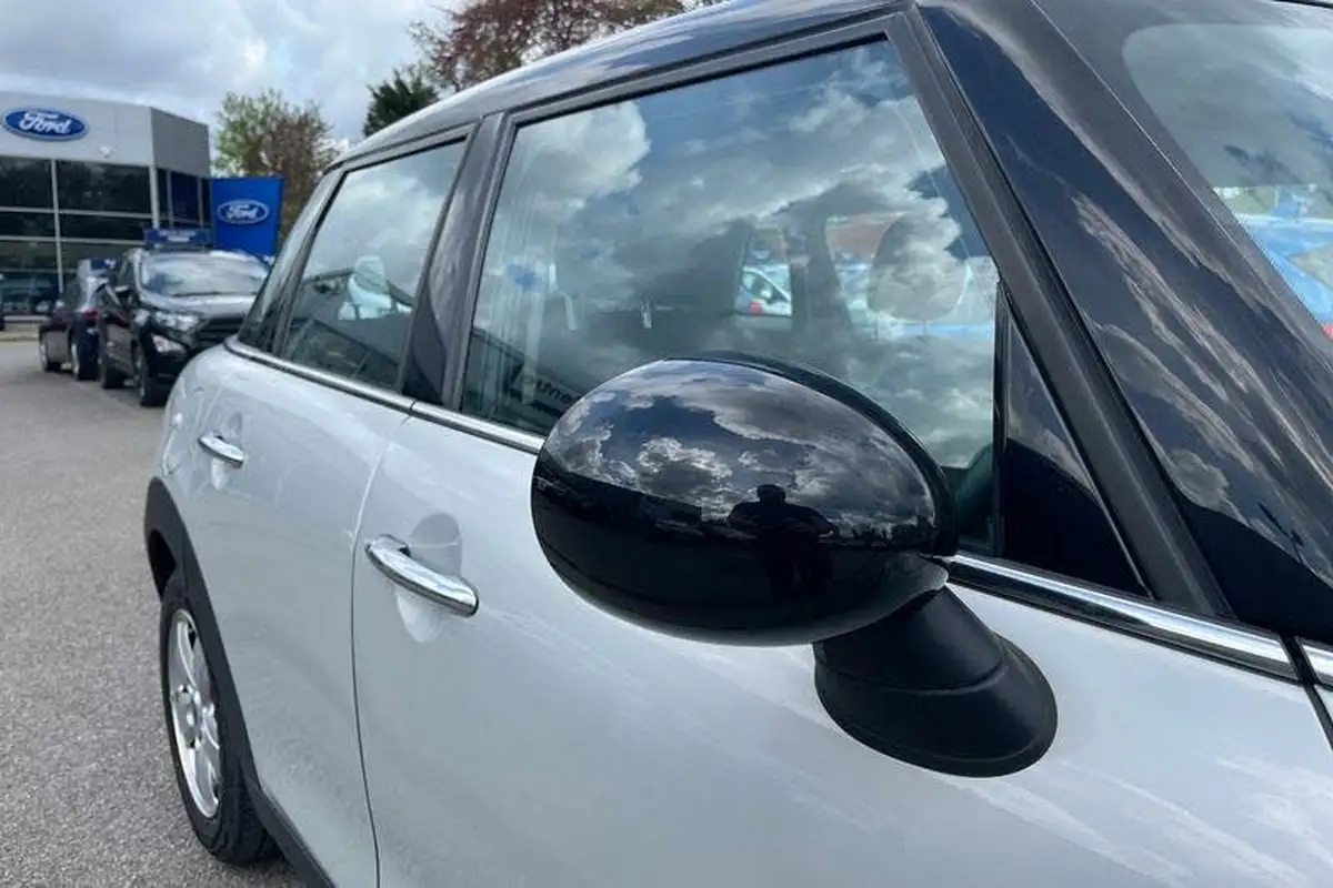 2018-mini-cooper-15-cooper-series-ii-ss-hatchback-5d-big-27