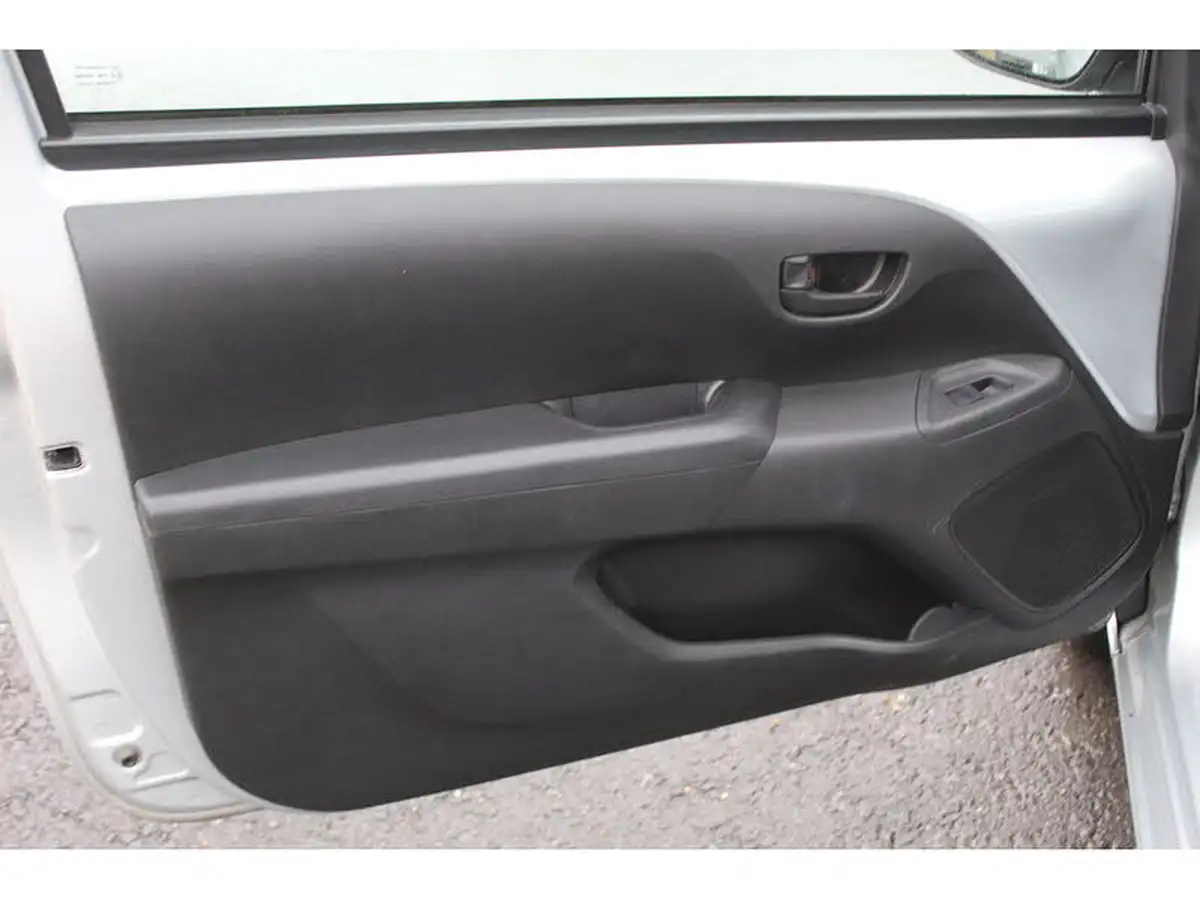 2017-citroen-c1-12-puretech-furio-big-22