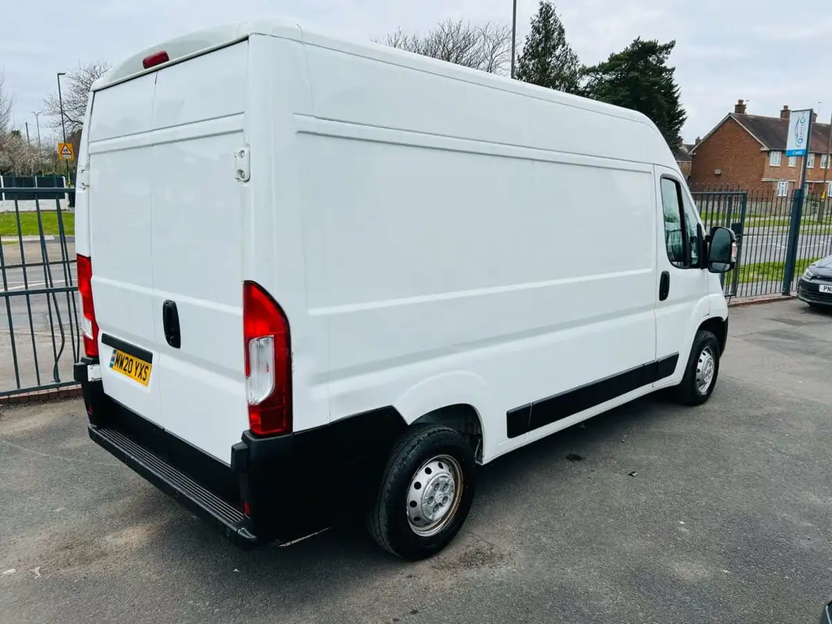 2020-citroen-relay-22bluehdi-35-l2h2-enterprise-big-7