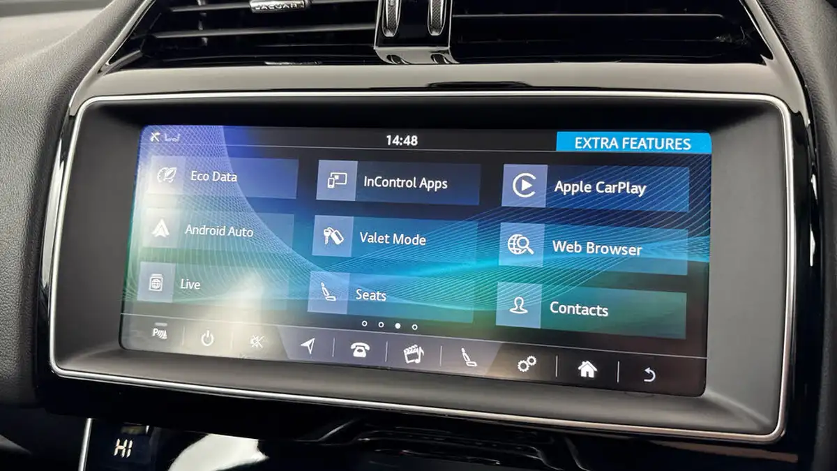 2019-jaguar-xe-20d-prestige-180ps-auto-big-17