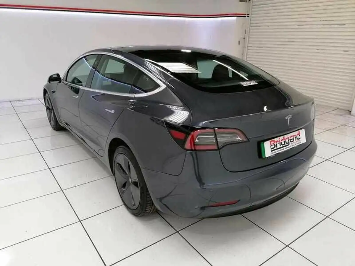 2019-tesla-model-3-e-standard-plus-big-3