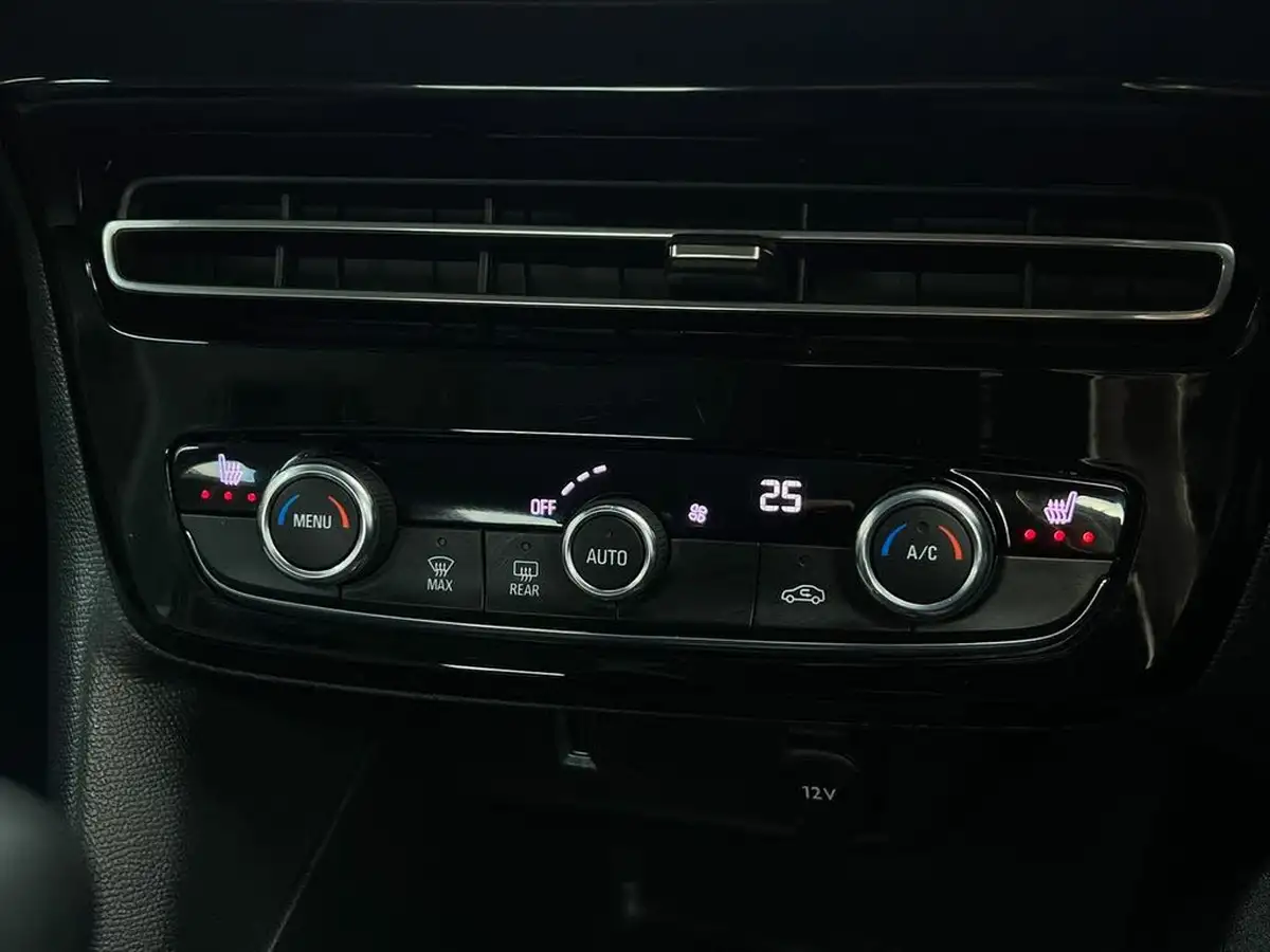 2021-vauxhall-mokka-12-elite-edition-130ps-big-11