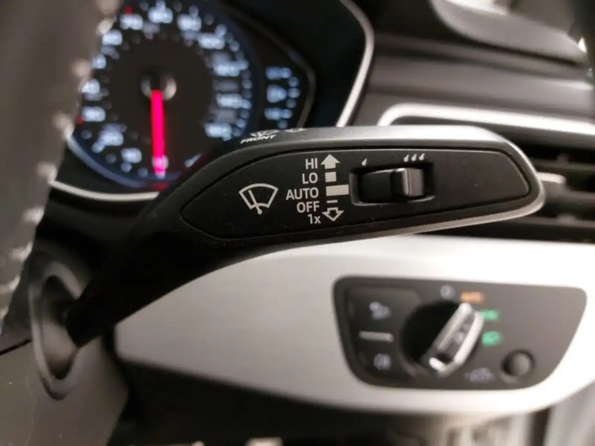 2019-audi-a5-20-35-tfsi-s-line-ss-coupe-2d-big-12