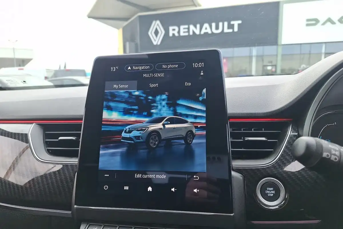 2022-renault-arkana-16-rs-line-big-37