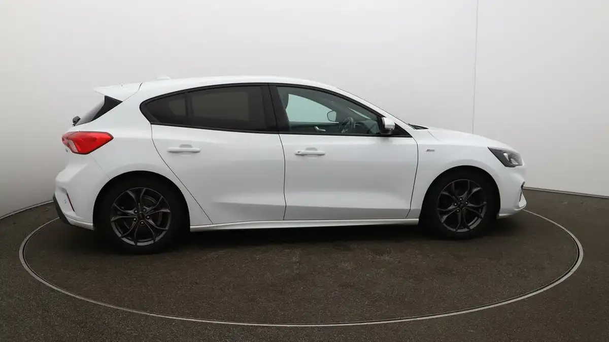 2019-ford-focus-10t-st-line-ss-hatchback-big-8