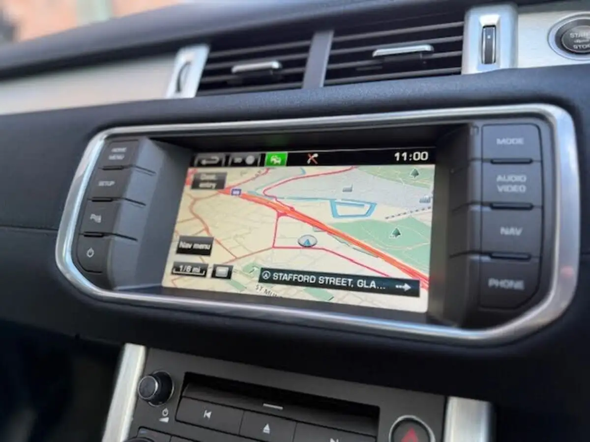 2014-land-rover-range-rover-evoque-22sd4-pure-tech-hatchback-5d-auto-big-19