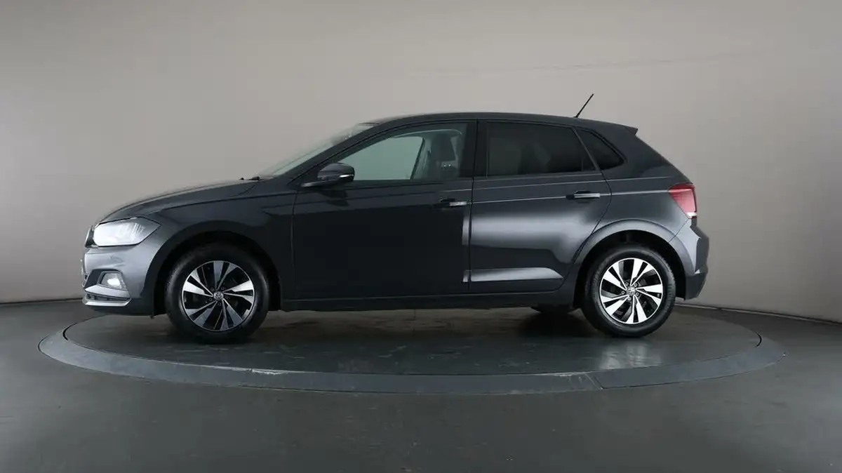 2020-volkswagen-polo-10-tsi-match-big-30