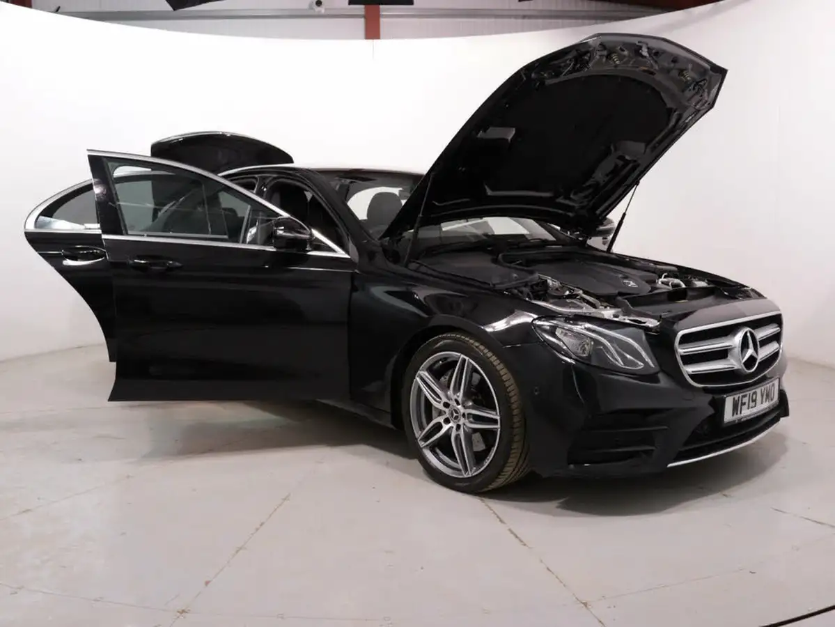 2019-mercedes-benz-e-class-20d-e220d-amg-line-saloon-4d-plus-big-37