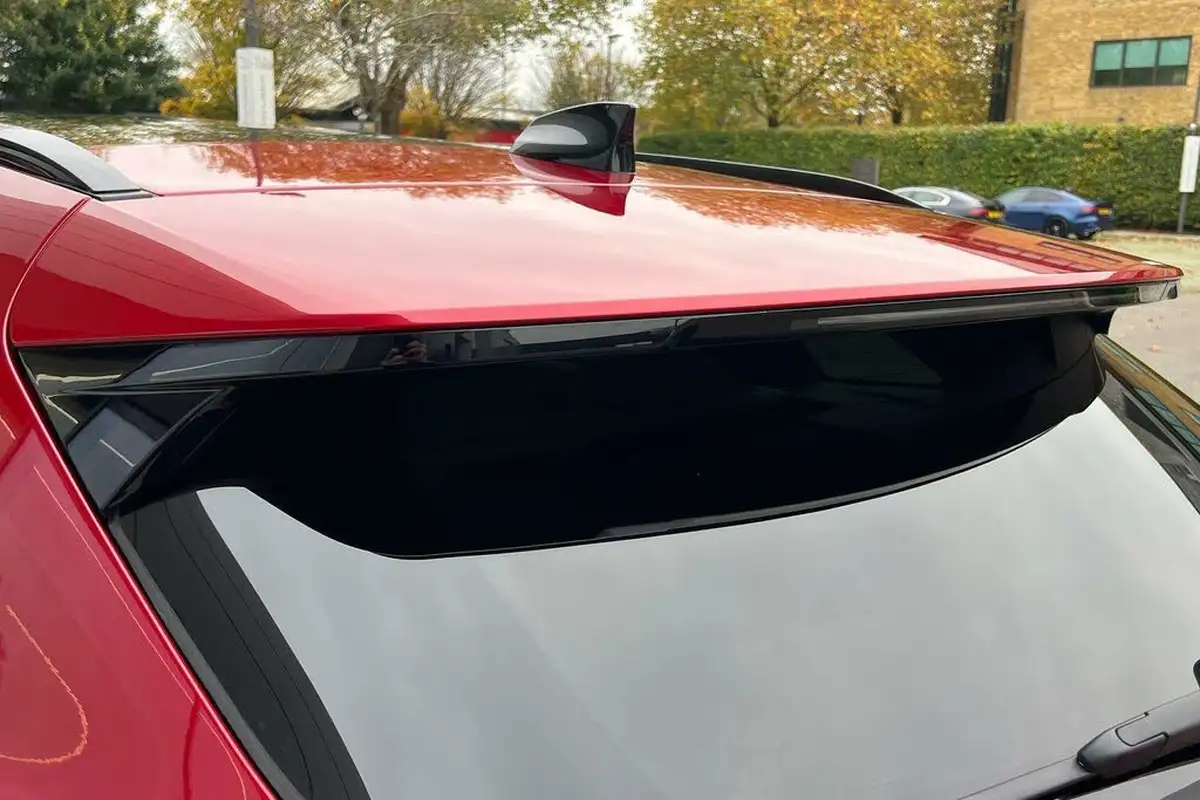 2024-jaguar-f-pace-20-d200-r-dynamic-se-black-90th-anniversary-edition-big-20