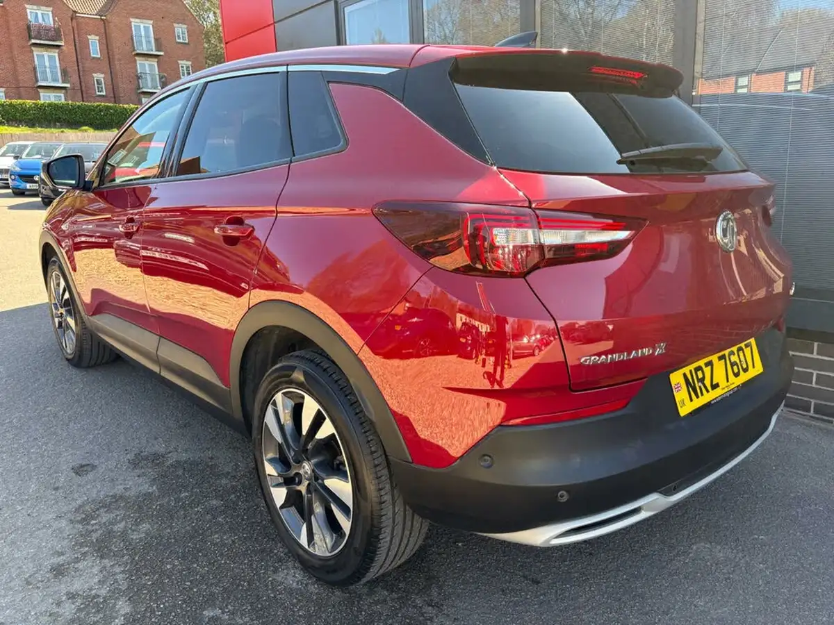 2018-vauxhall-grandland-x-16cdti-sport-nav-122ps-auto-big-2