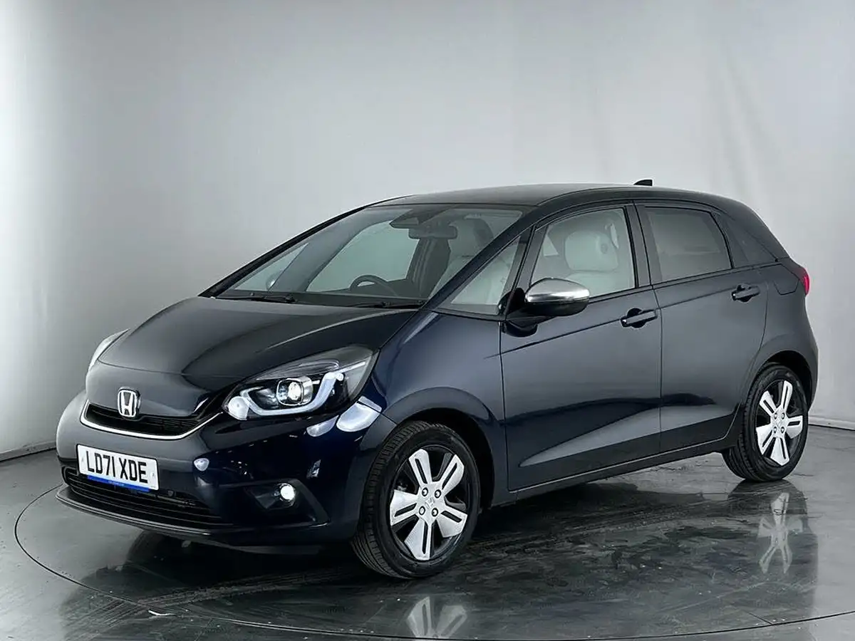 2021-honda-jazz-15-i-mmd-ex-107ps-big-2