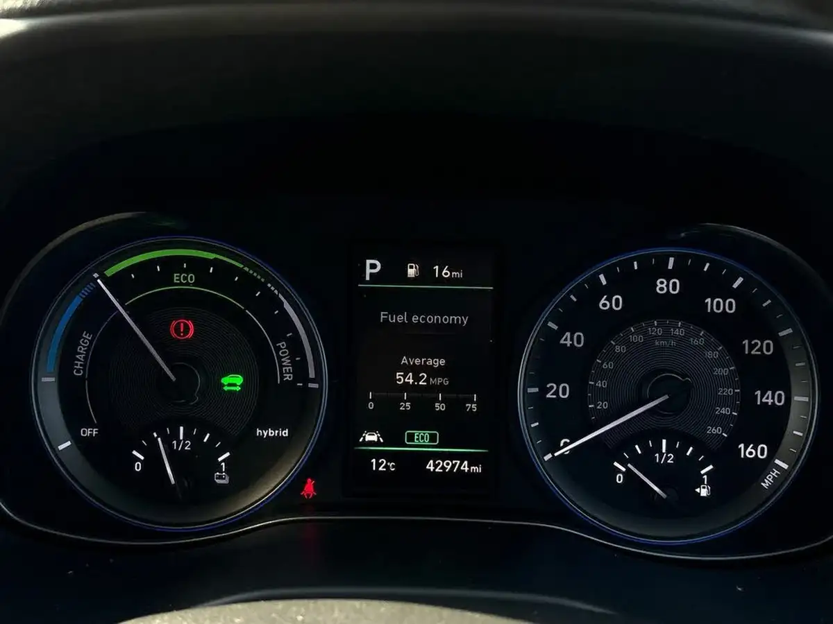 2020-hyundai-kona-16-gdi-premium-se-big-13