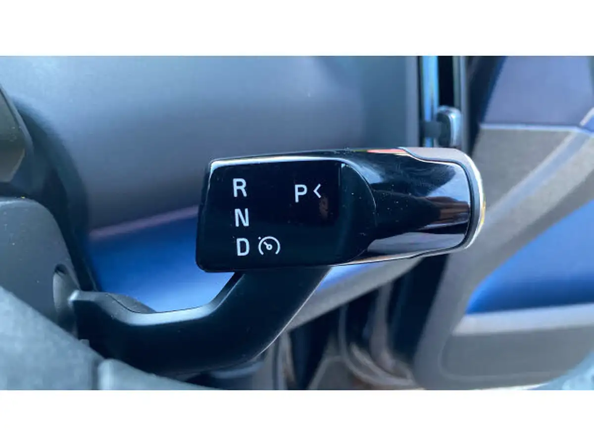 2024-volvo-ex30-e-single-motor-plus-extended-range-big-22