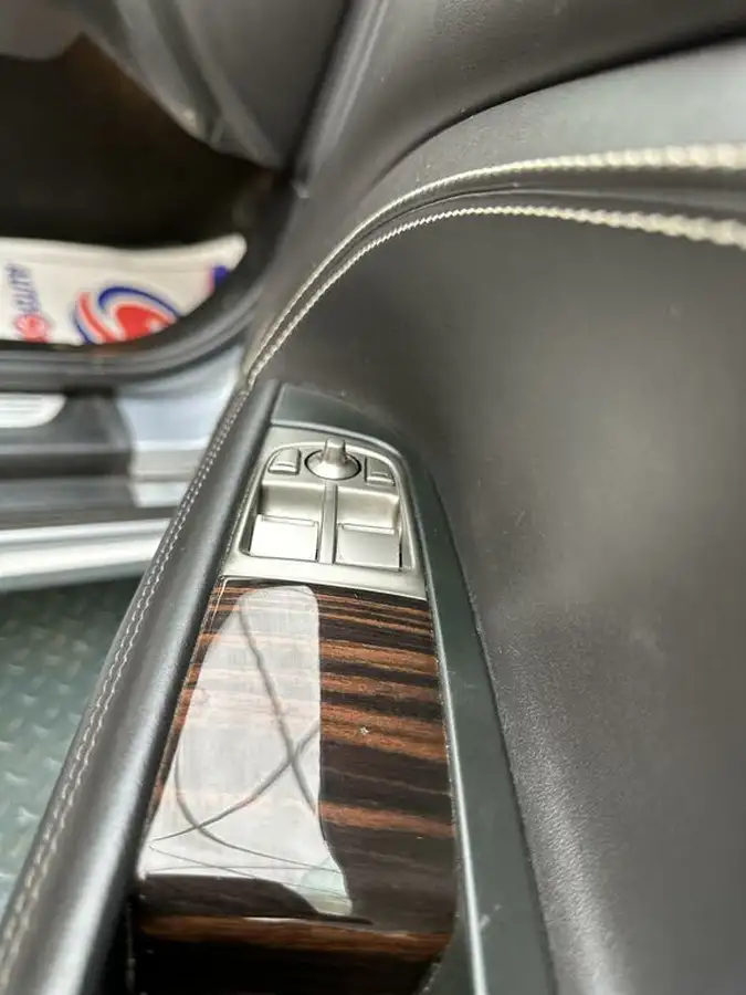 2011-jaguar-xk-50-portfolio-coupe-auto-big-47