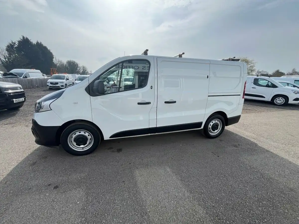 2021-renault-trafic-20dci-sl30-energy-145-business-panel-big-3