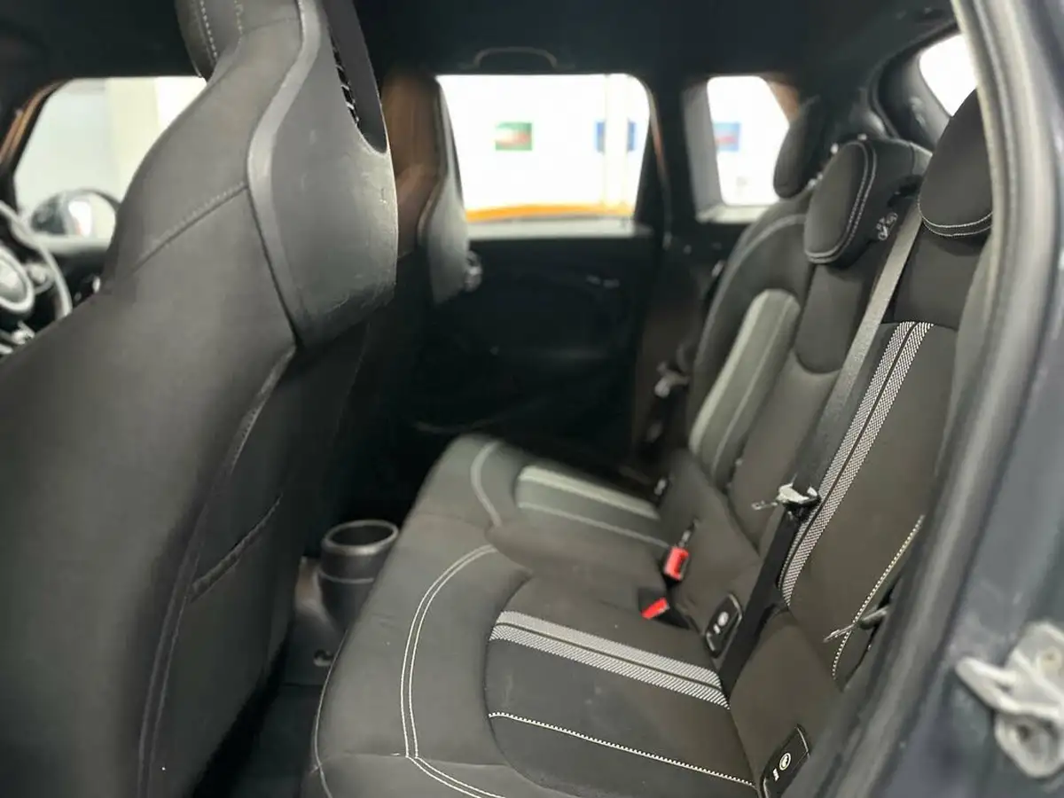 2019-mini-cooper-20-cooper-s-sport-189bhp-hatchback-5d-big-32