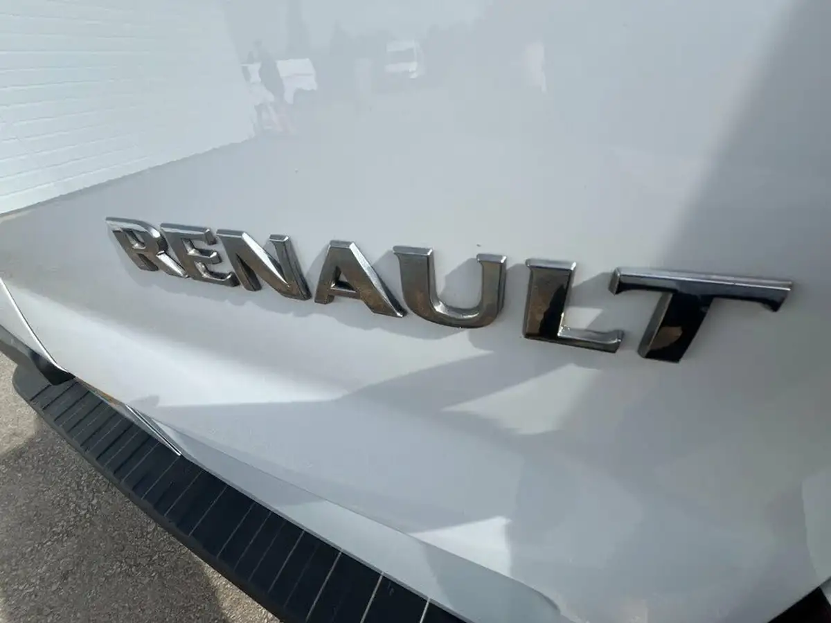 2021-renault-trafic-20dci-sl30-energy-145-business-panel-big-47