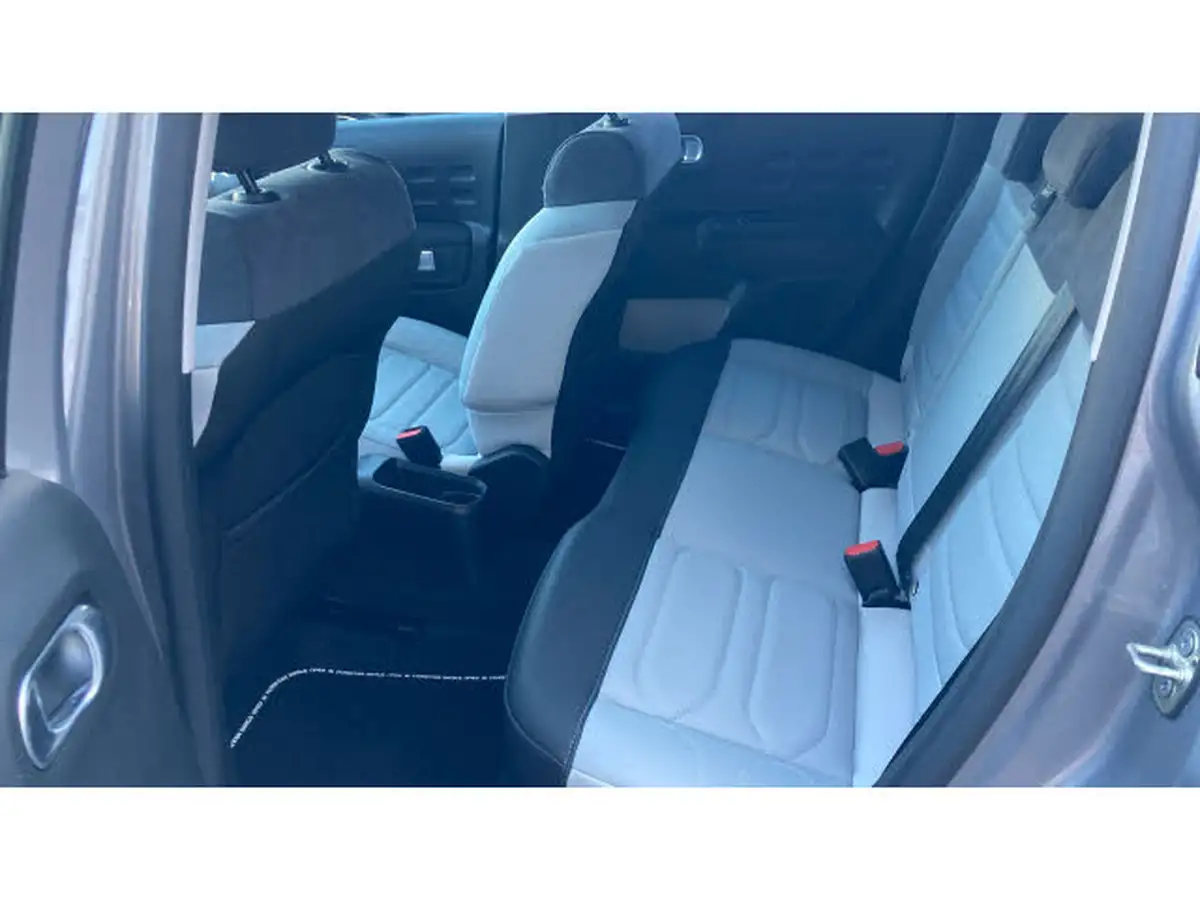 2023-citroen-c3-12-puretech-elle-83ps-ss-big-15