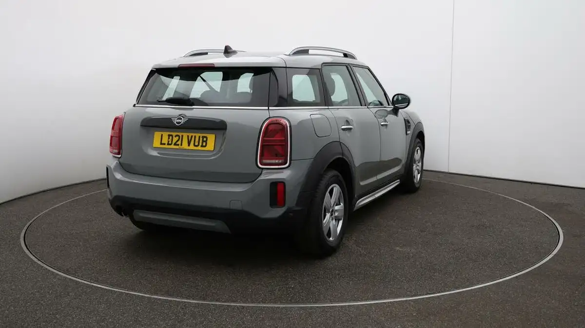 2021-mini-countryman-15-cooper-classic-comfort-auto-big-47