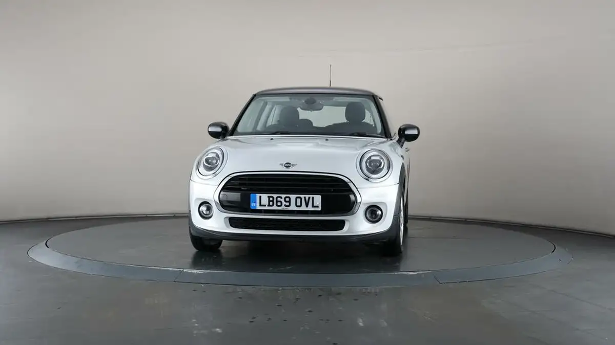 2019-mini-cooper-15-cooper-classic-hatchback-3d-auto-big-40