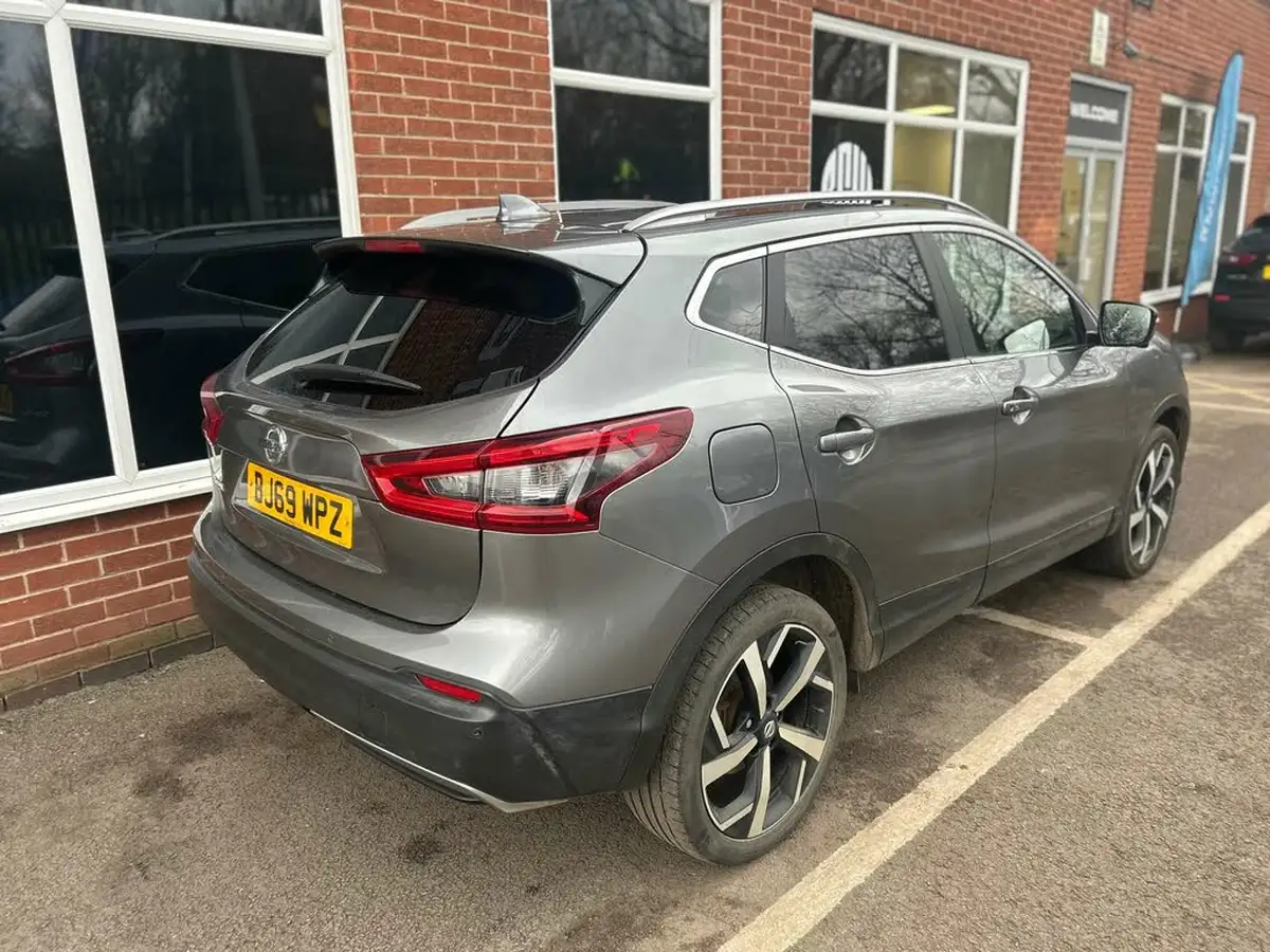 2019-nissan-qashqai-13-dig-t-tekna-140ps-big-17