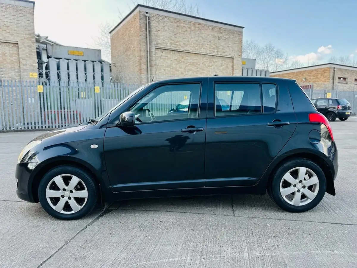 2008-suzuki-swift-15-glx-5d-big-8