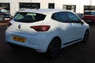 2021-renault-clio-10-tce-iconic-edition-small-4